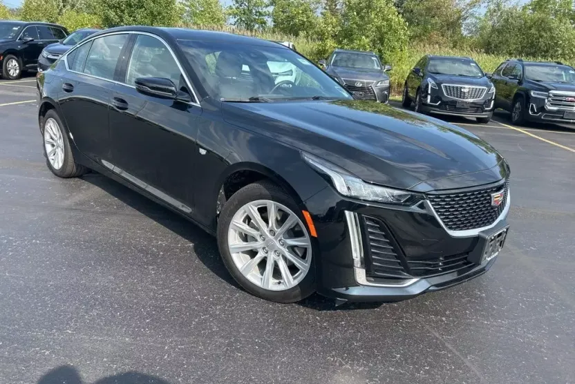 2021 Cadillac CT5 Luxury photo 1