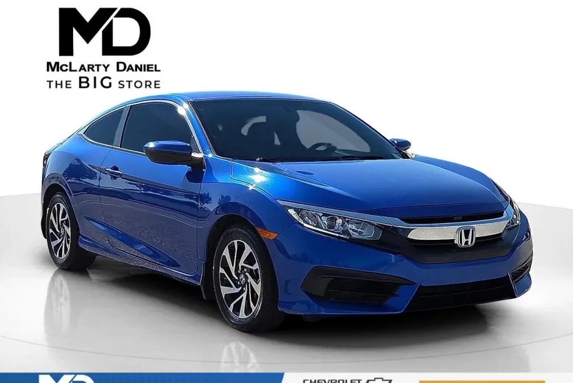2016 Honda Civic LX photo 1