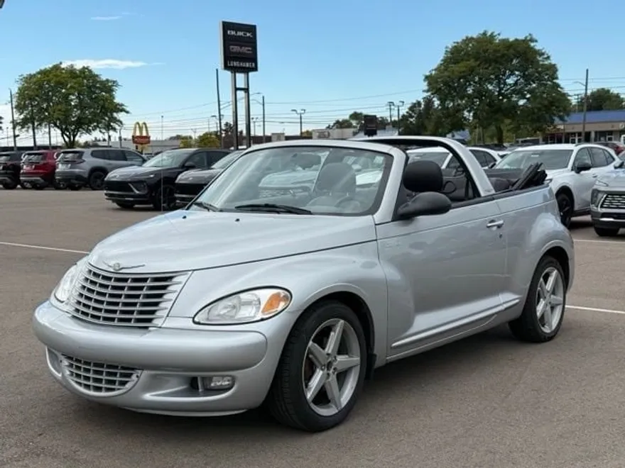 2005 Chrysler PT Cruiser GT photo 1