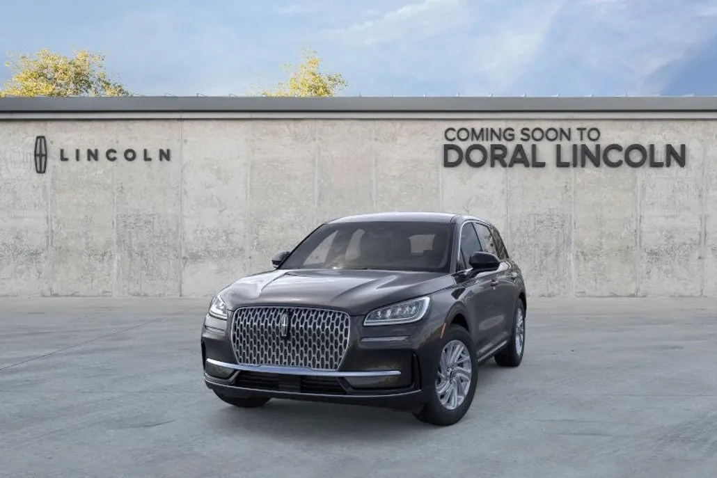 2025 Lincoln Corsair Premiere photo 1