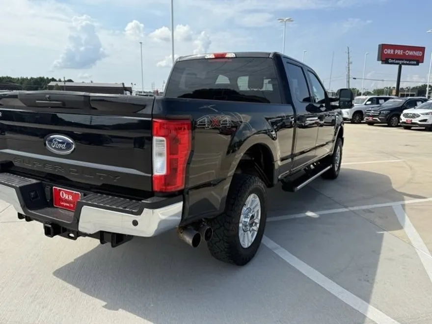 2019 Ford F-250 XL photo 1