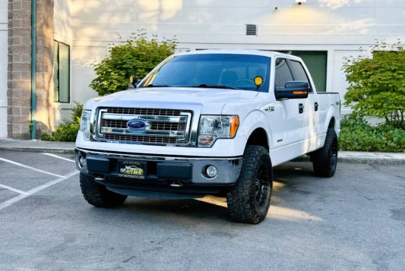 2013 Ford F-150 XLT photo 1