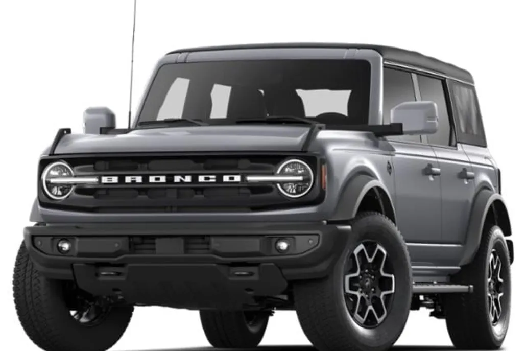 2025 Ford Bronco Outer Banks photo 1
