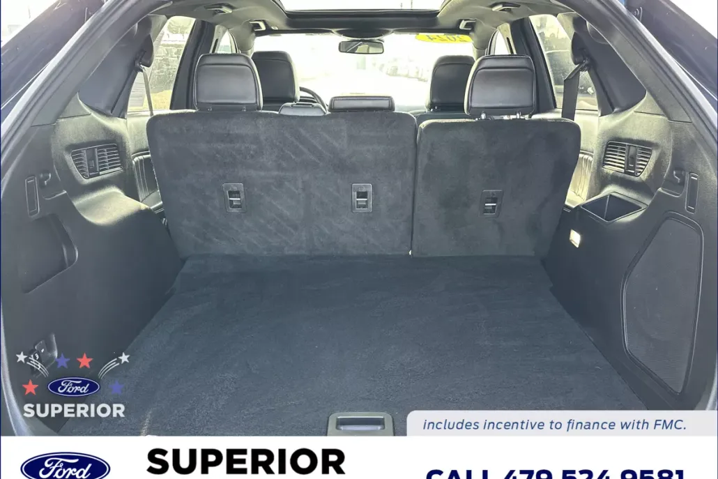 2024 Ford Edge ST photo 1