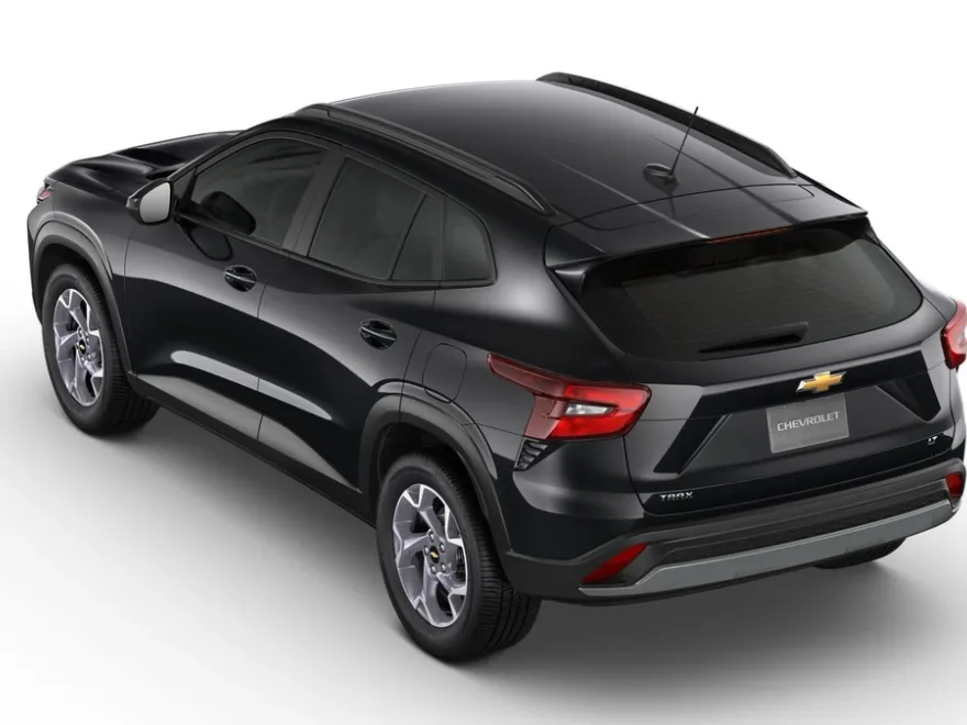 2026 Chevrolet Trax LT photo 1
