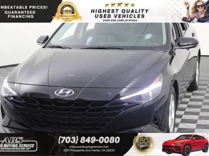 2022 Hyundai Elantra SE photo 1