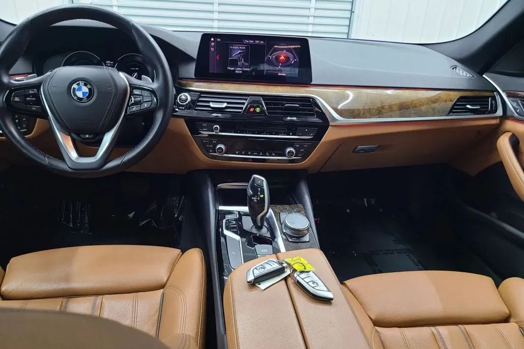 2019 Bmw 530i xDrive Sedan photo 1