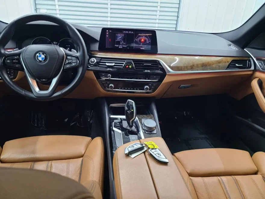 2019 Bmw 530i xDrive Sedan photo 1