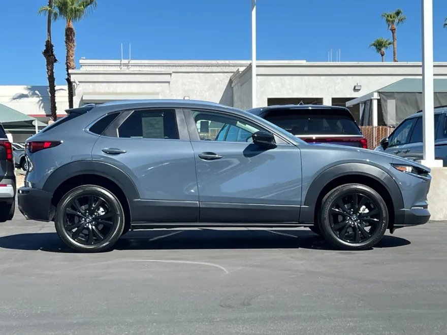 2024 Mazda CX-30 2.5 S Carbon photo 1