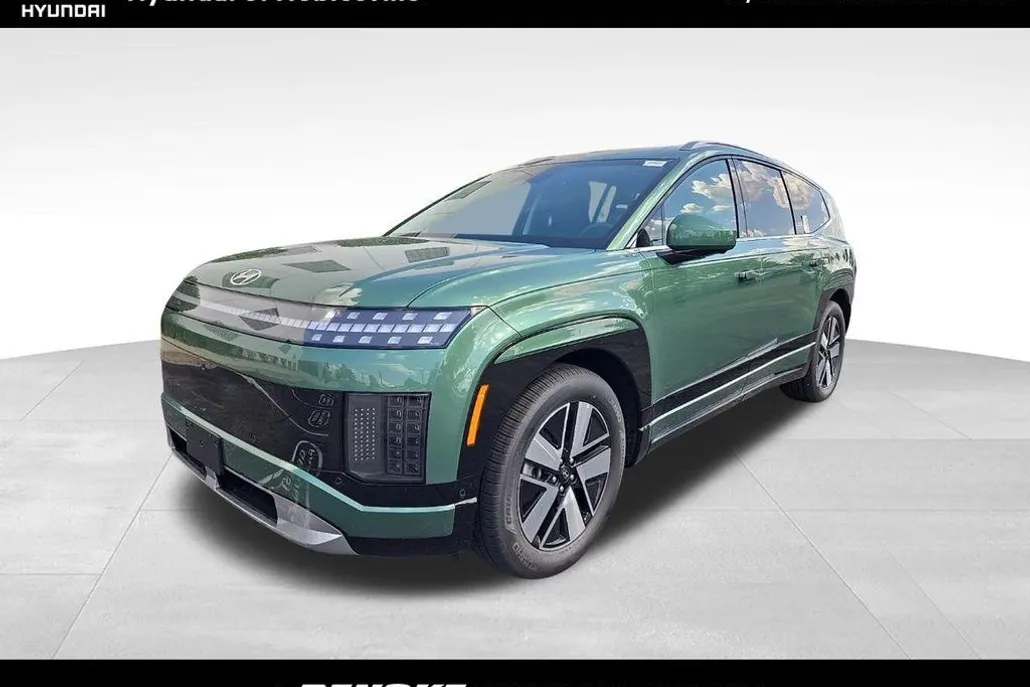 2026 Hyundai Ioniq SEL photo 1