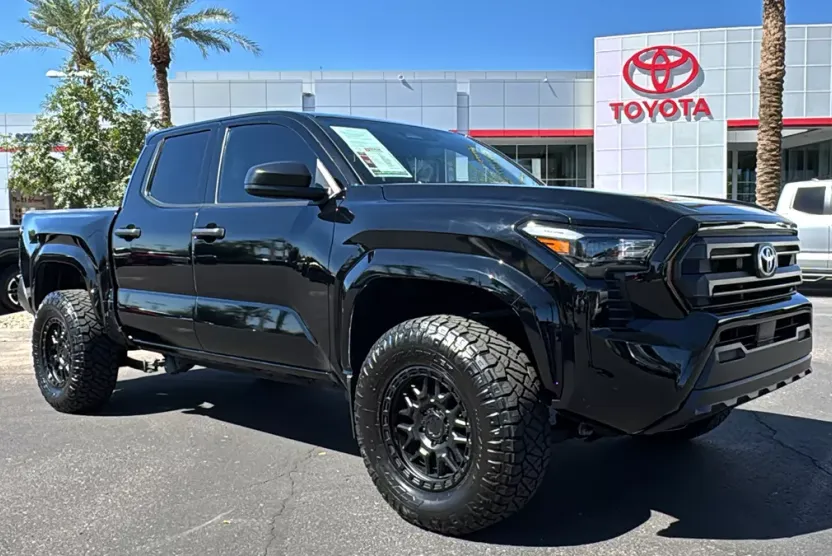 2024 Toyota Tacoma SR photo 1