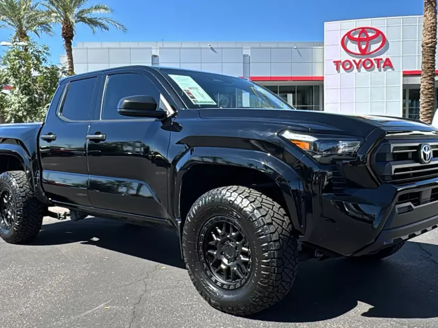 2024 Toyota Tacoma SR photo 1