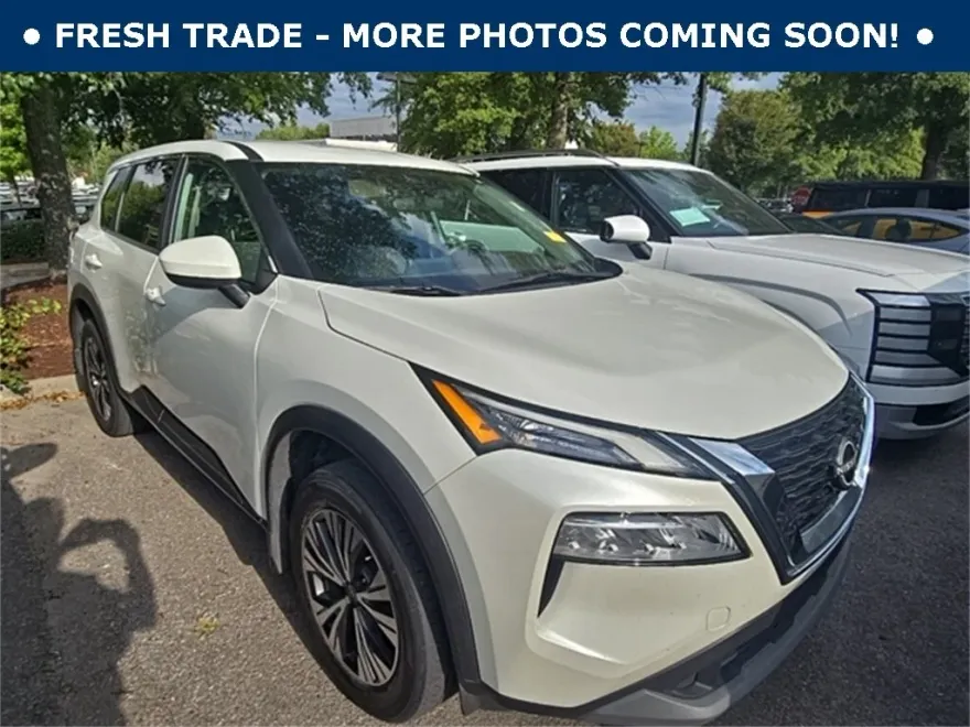 2023 Nissan Rogue SV photo 1