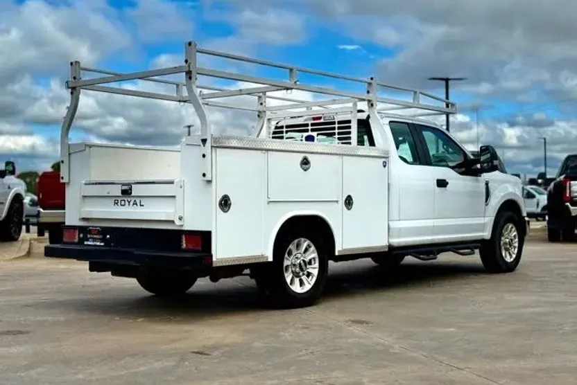 2022 Ford F-250 photo 1