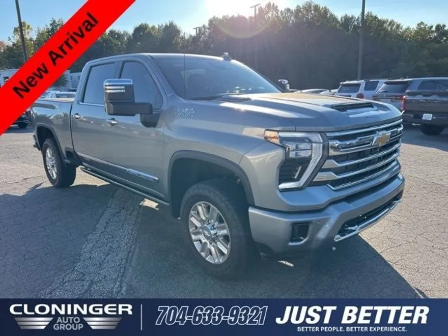2024 Chevrolet Silverado 2500HD High Country photo 1