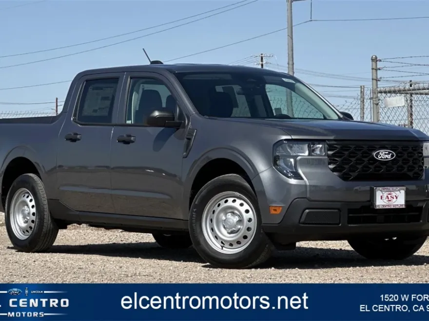2025 Ford Maverick XL photo 1