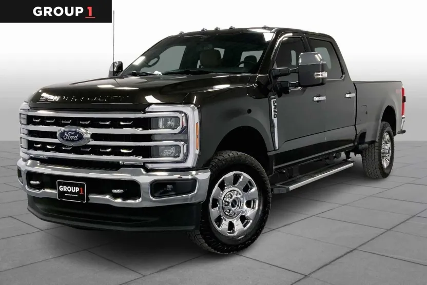 2024 Ford F-350 Lariat photo 1