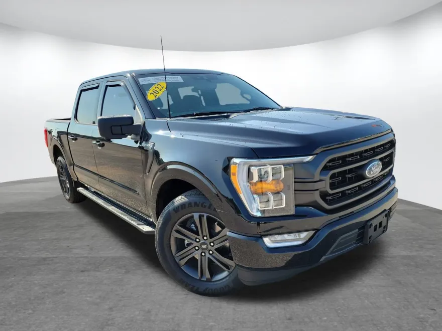 2022 Ford F-150 XLT photo 1