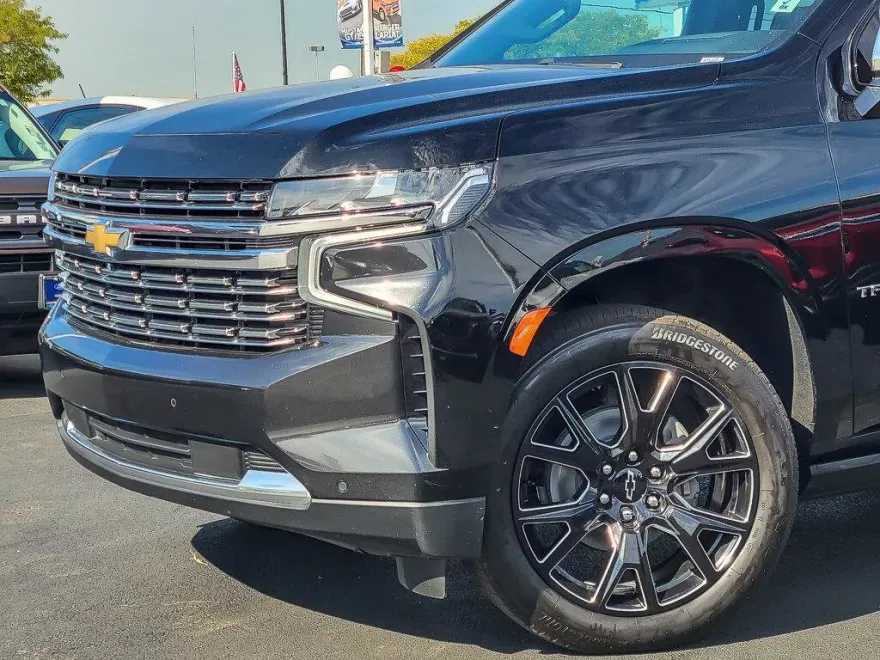 2023 Chevrolet Tahoe Premier photo 1