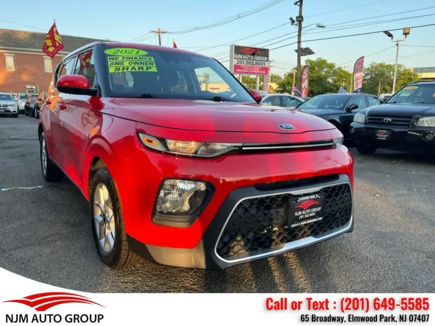 2021 Kia Soul S photo 1