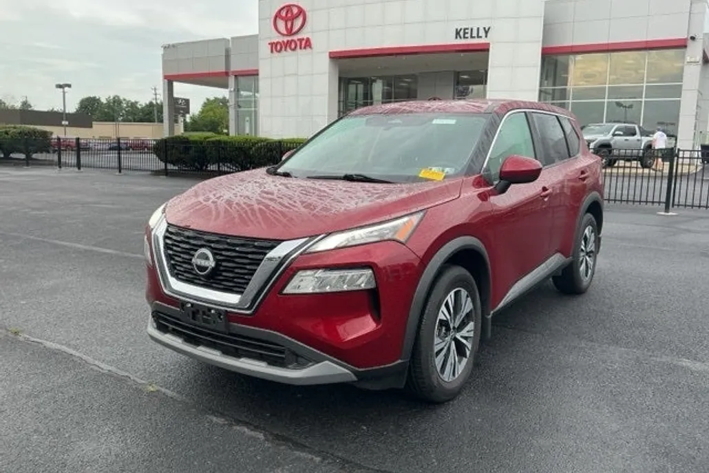 2023 Nissan Rogue SV photo 1