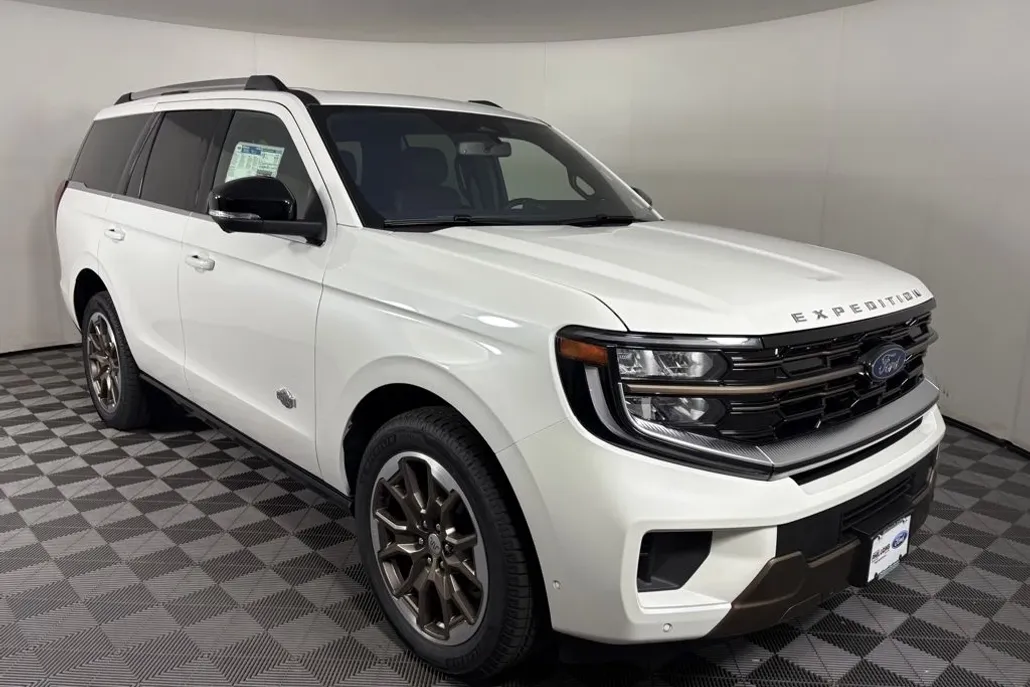 2025 Ford Expedition King Ranch photo 1