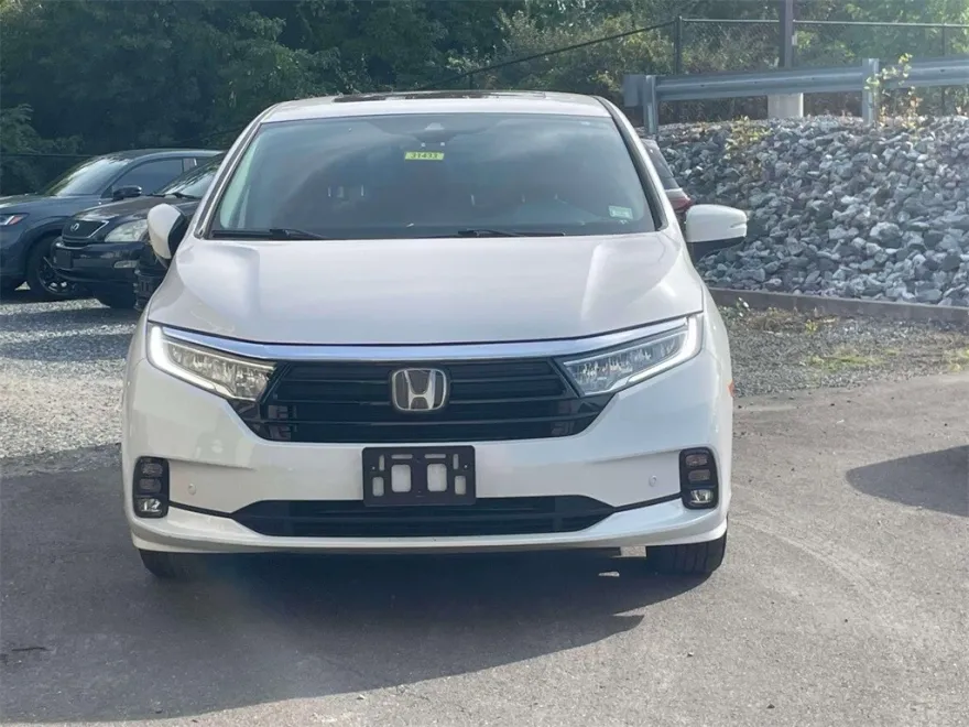 2023 Honda Odyssey Elite photo 1