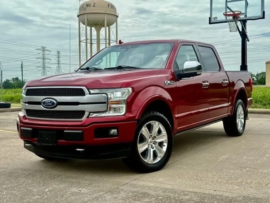 2019 Ford F-150 Platinum photo 1