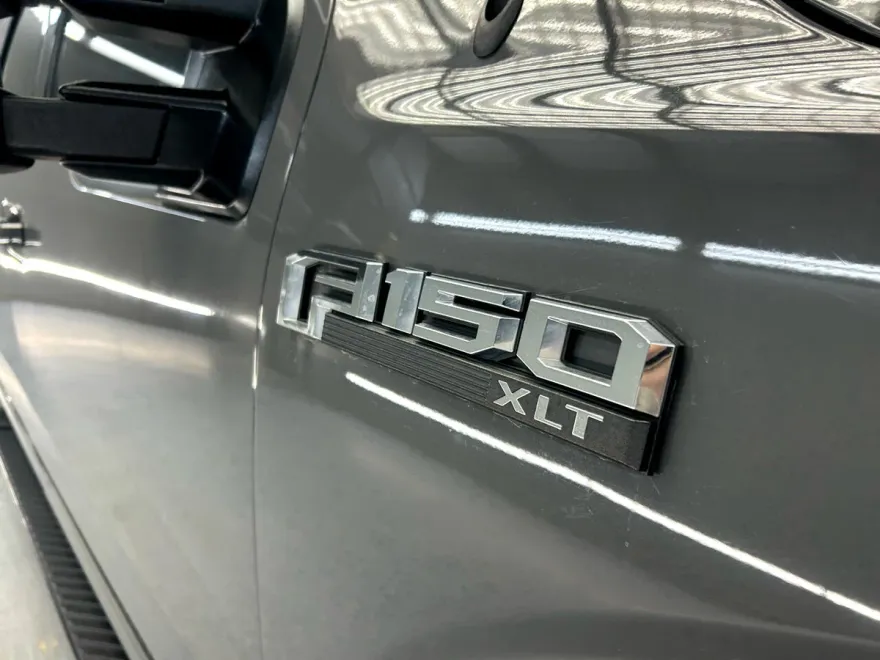 2018 Ford F-150 XLT photo 2