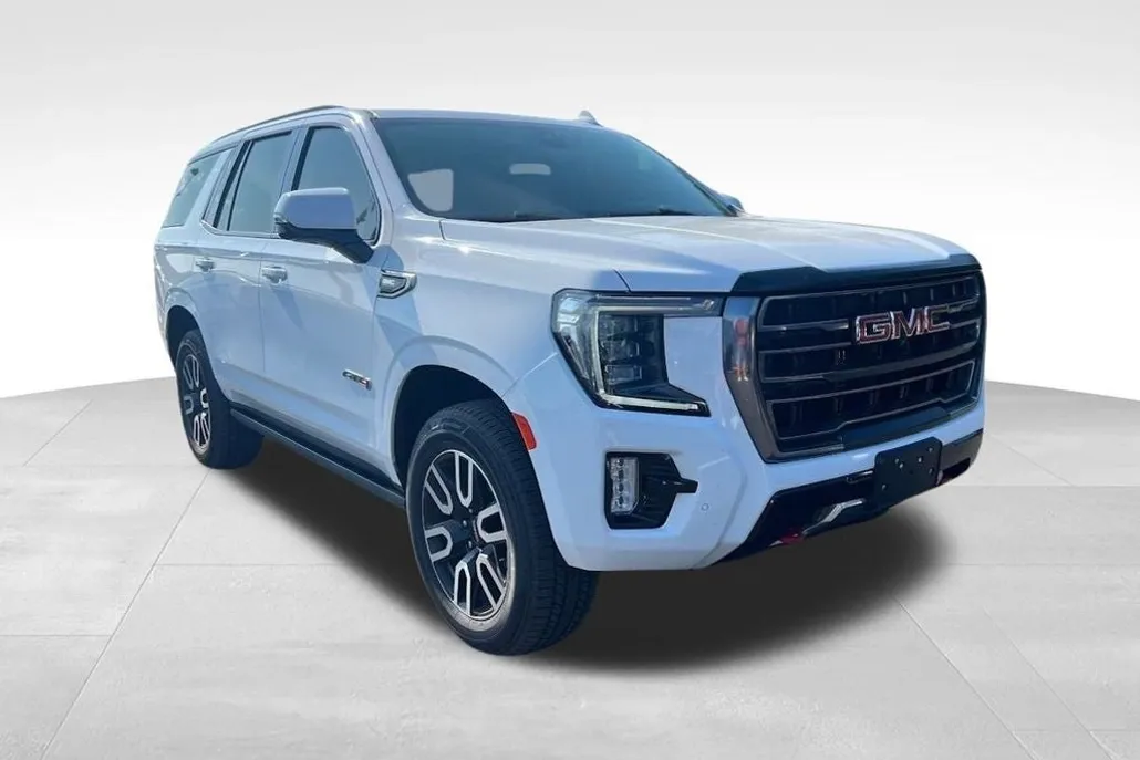 2021 Gmc Yukon AT4 photo 1