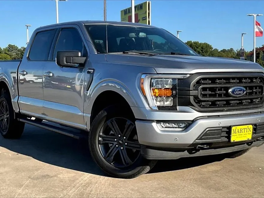2023 Ford F-150 XLT photo 1