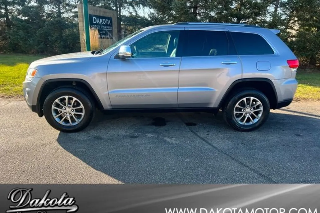 2016 Jeep Grand Cherokee Limited photo 1