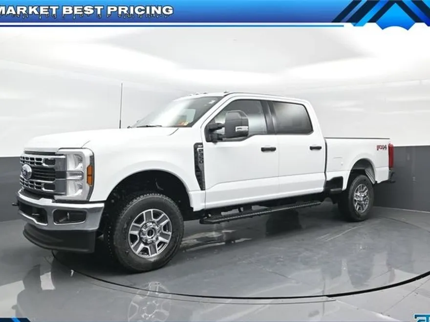 2025 Ford F-350 XLT photo 1