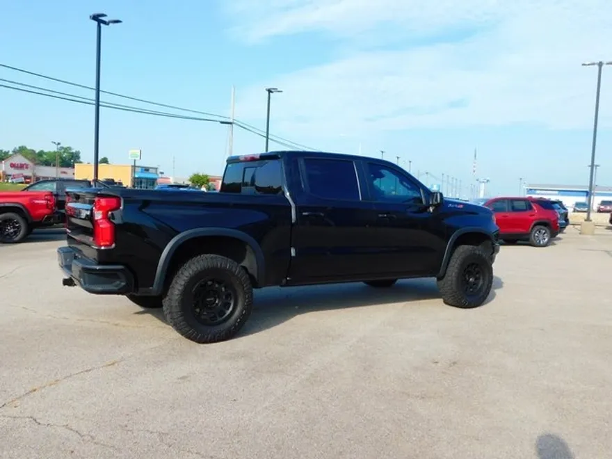 2023 Chevrolet Silverado 1500 ZR2 photo 1