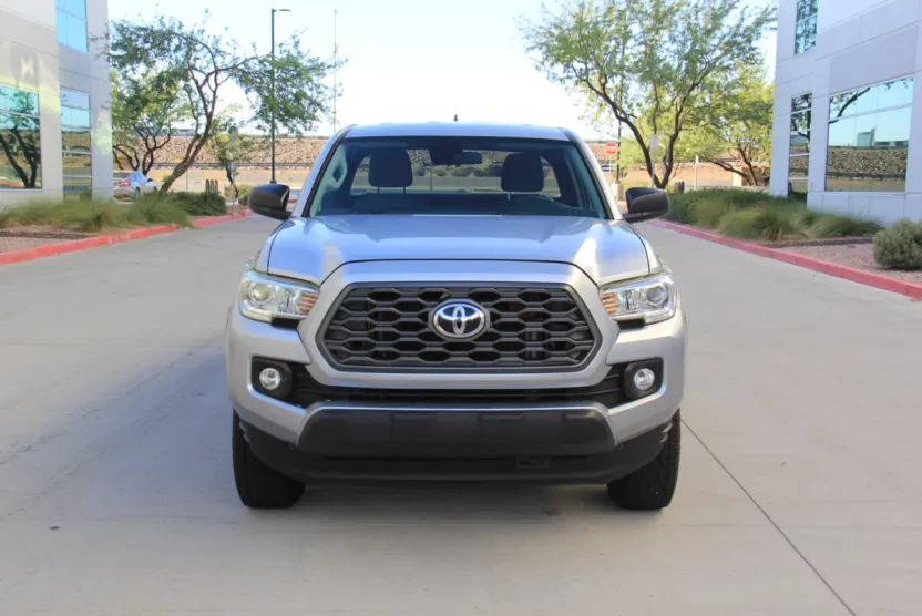 2022 Toyota Tacoma SR5 Access Cab photo 1