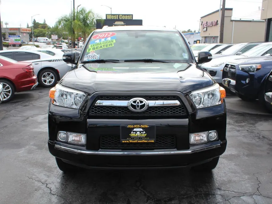 2012 Toyota 4Runner SR5 photo 1