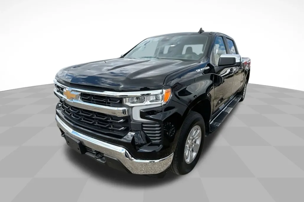 2024 Chevrolet Silverado 1500 LT photo 1