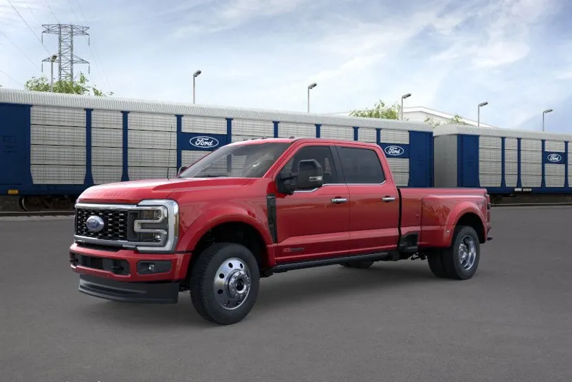 2026 Ford F-450 Platinum photo 1
