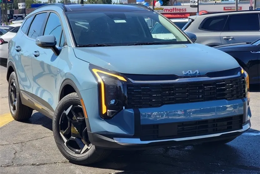 2026 Kia Sportage Hybrid EX photo 1