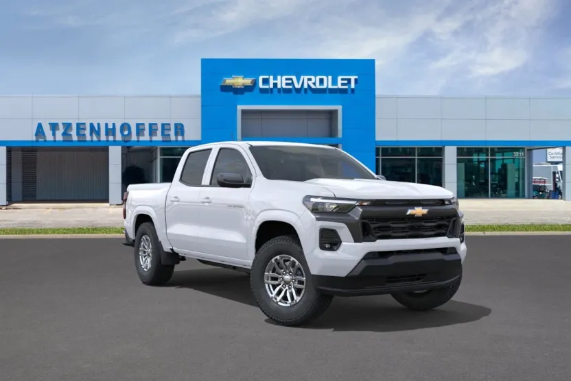 2026 Chevrolet Colorado LT photo 1
