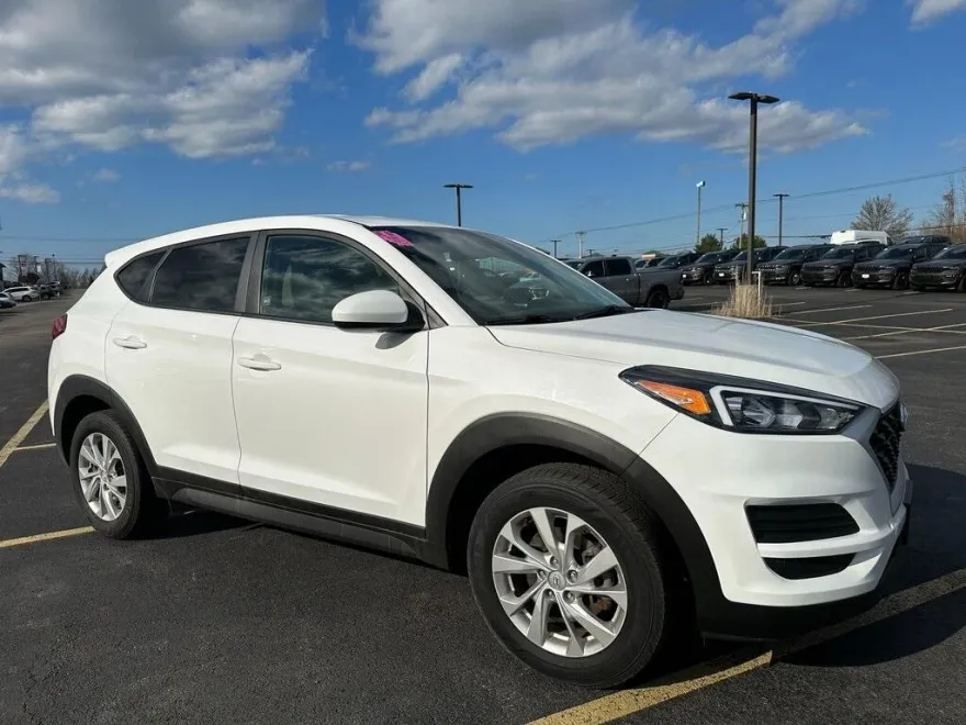 2020 Hyundai Tucson SE photo 1