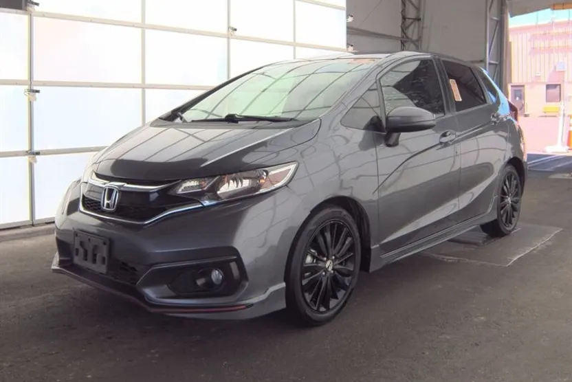 2018 Honda Fit Sport photo 1