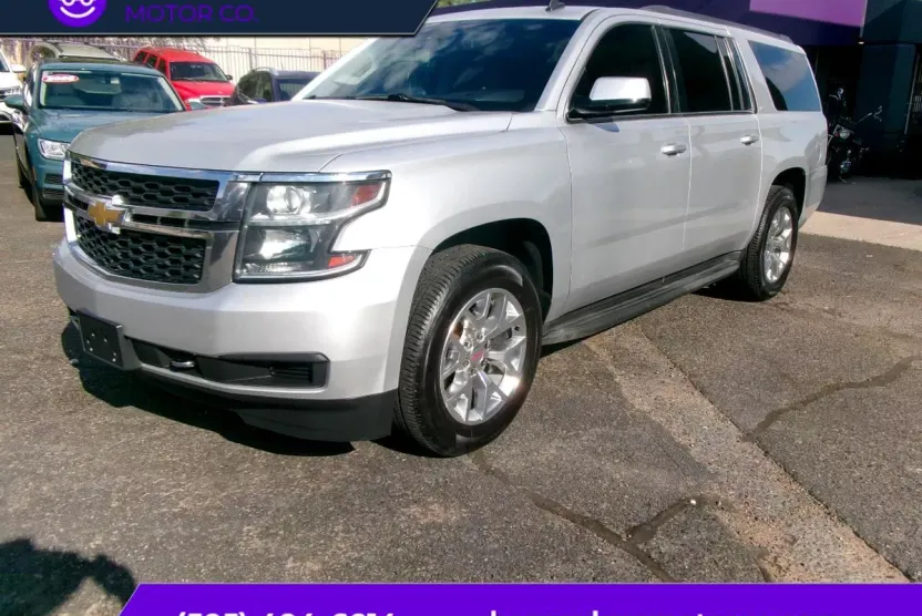 2015 Chevrolet Suburban LT photo 1