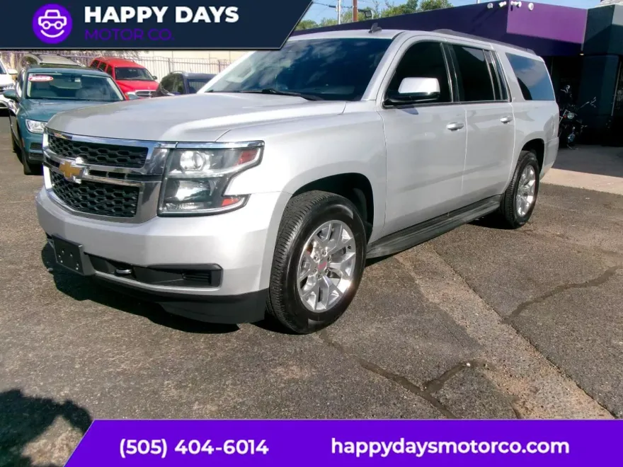 2015 Chevrolet Suburban LT photo 1