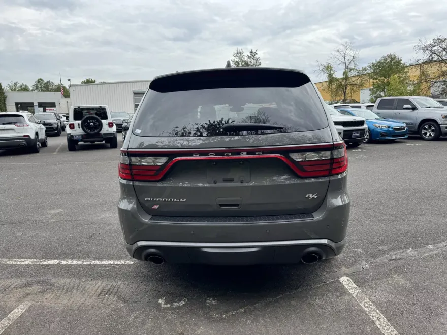 2022 Dodge Durango R/T photo 1