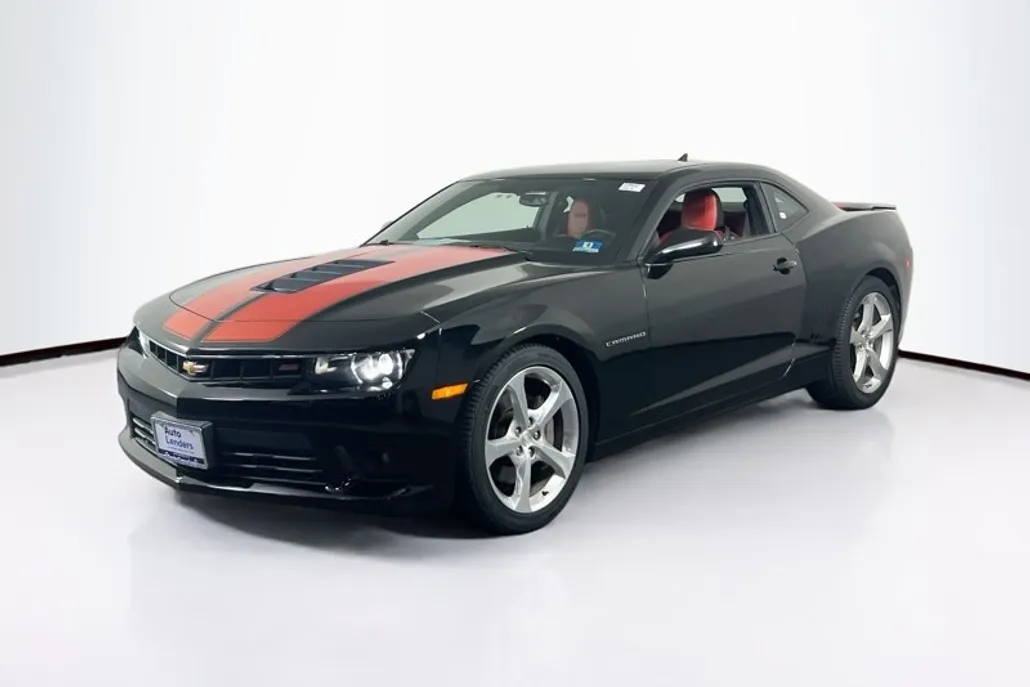 2015 Chevrolet Camaro SS photo 1
