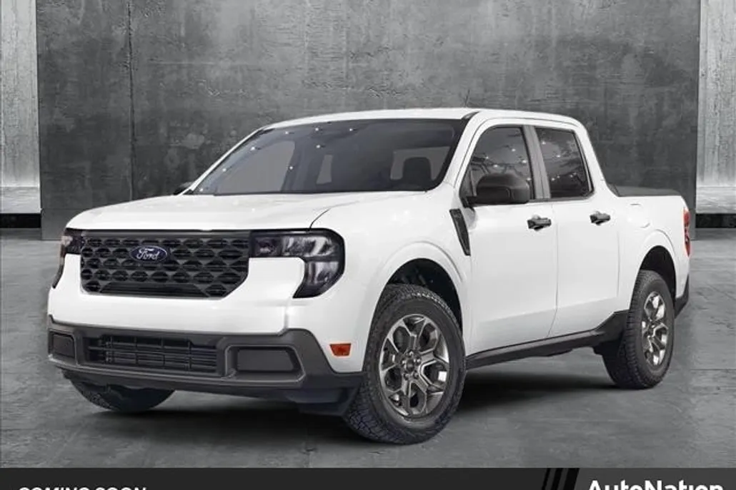 2025 Ford Maverick XLT photo 1