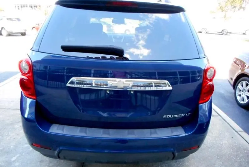 2010 Chevrolet Equinox photo 1