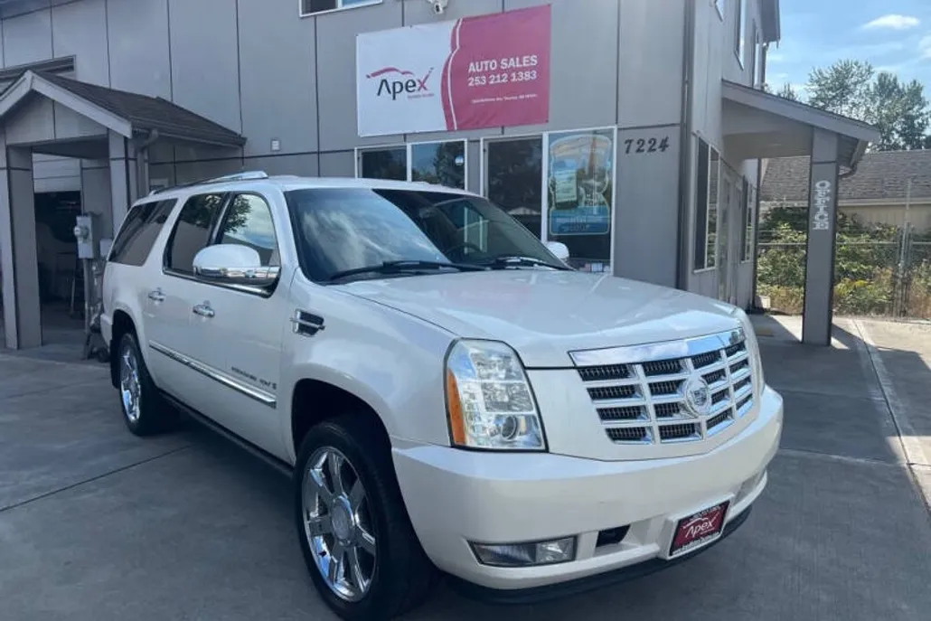 2008 Cadillac Escalade ESV Base photo 1