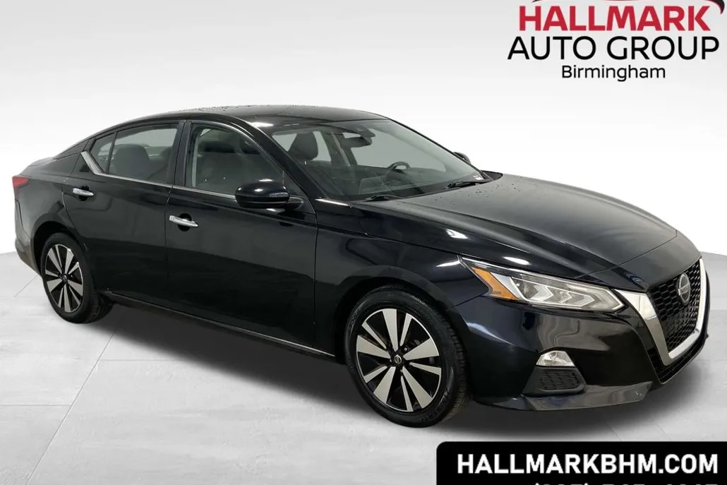 2021 Nissan Altima 2.5 SV photo 1